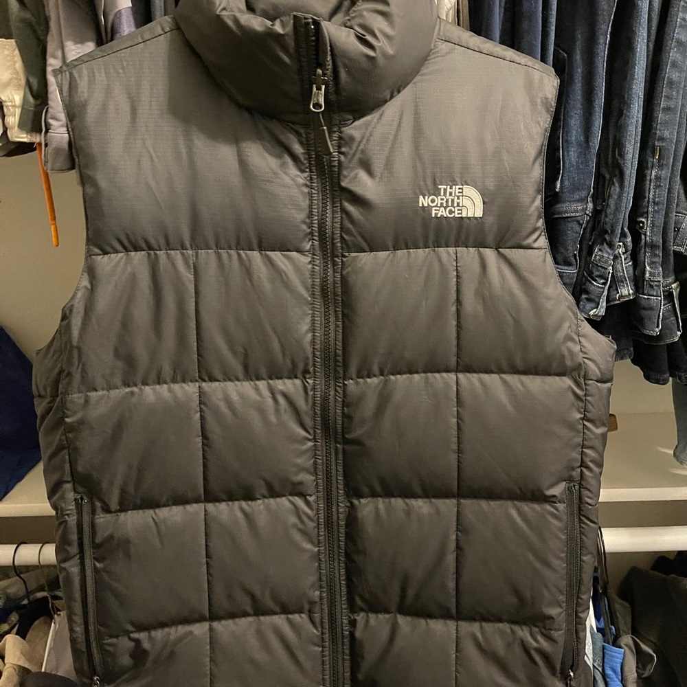 North face puffer vest